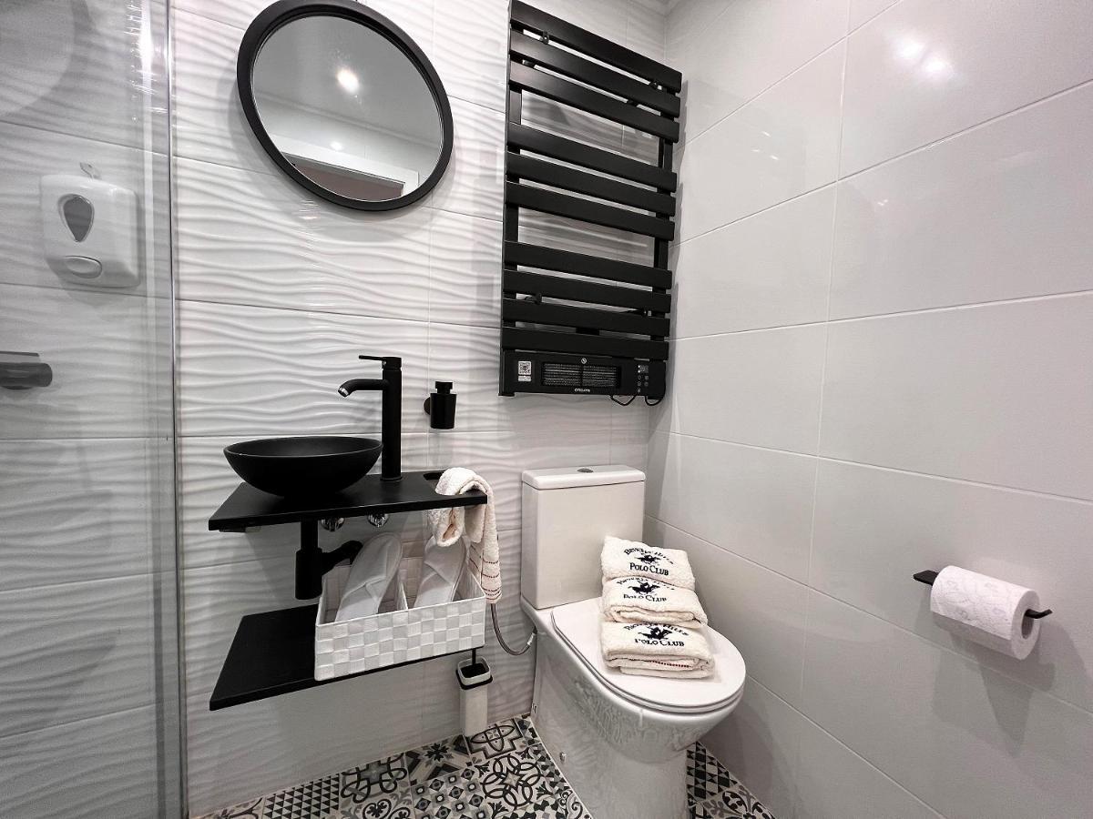 Holiday Suite Virgin De La Paloma Τορεβιέχα Εξωτερικό φωτογραφία